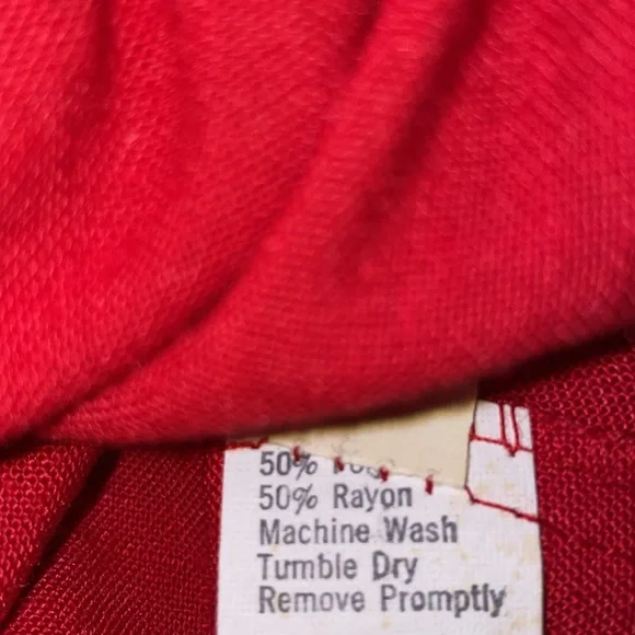 Vintage red wrap skirt size 16 - Picture 9 of 10